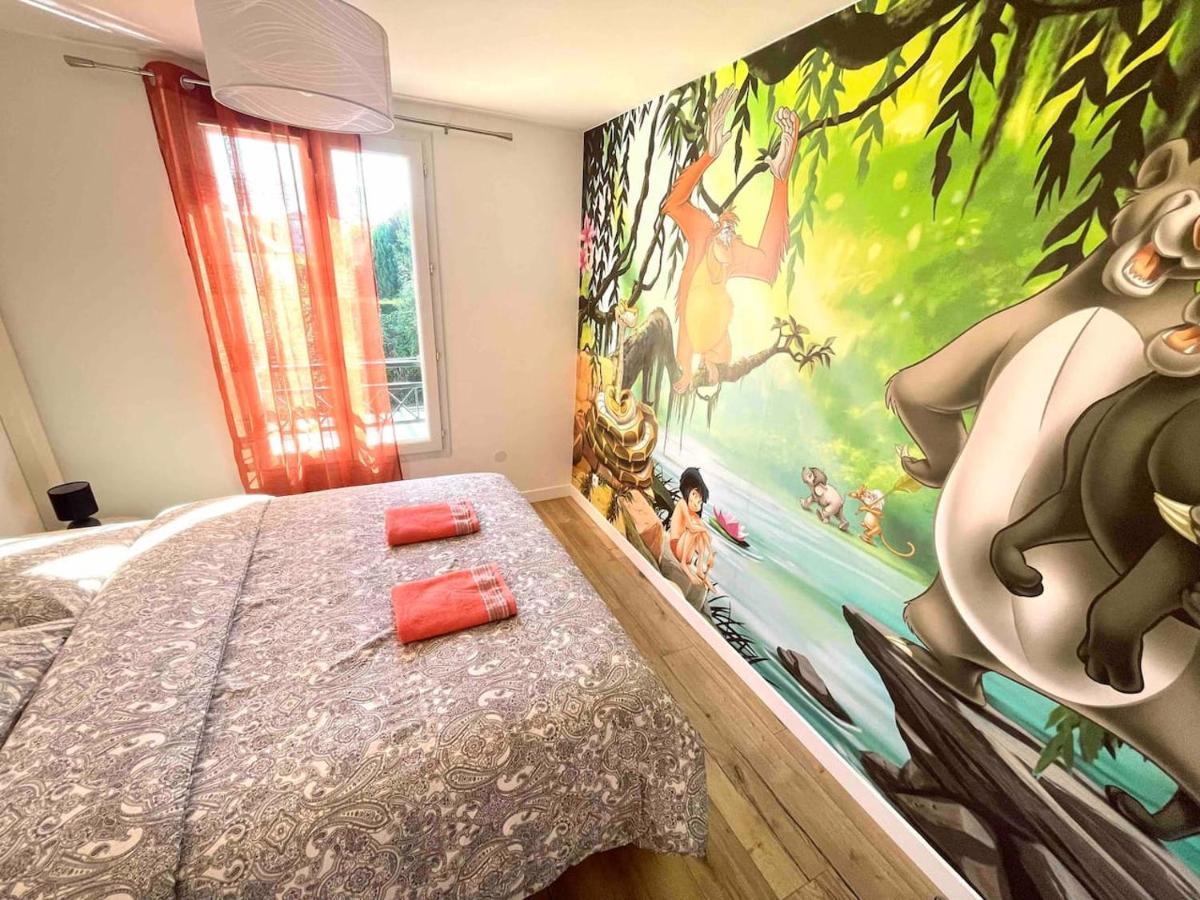 Family Disney House Magny-le-Hongre Bagian luar foto