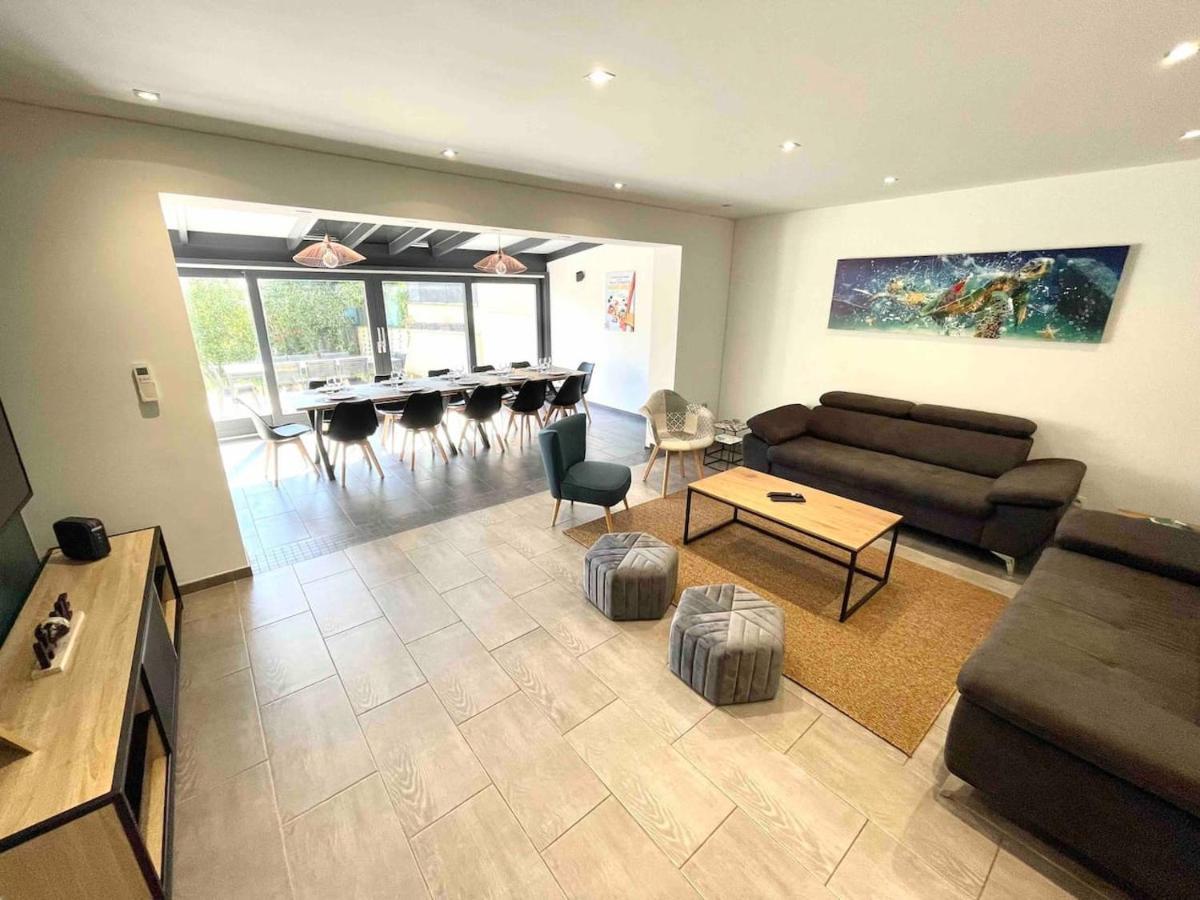 Family Disney House Magny-le-Hongre Bagian luar foto